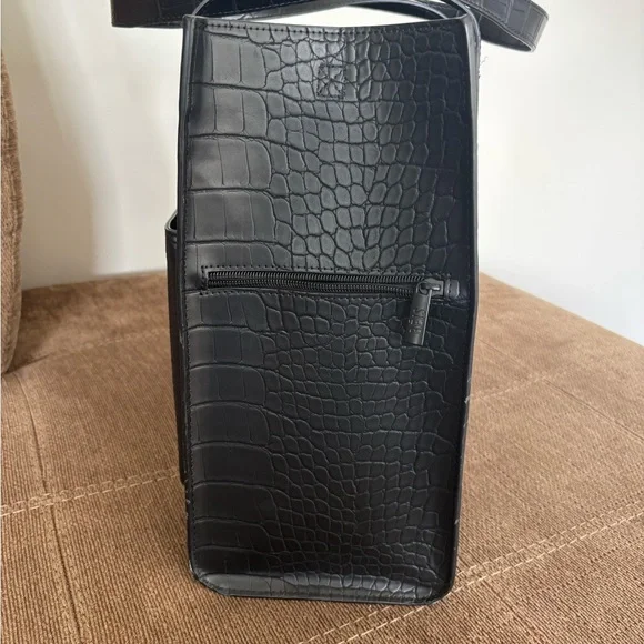 Black Crocodile Beis Work Tote - Picture 6 of 9